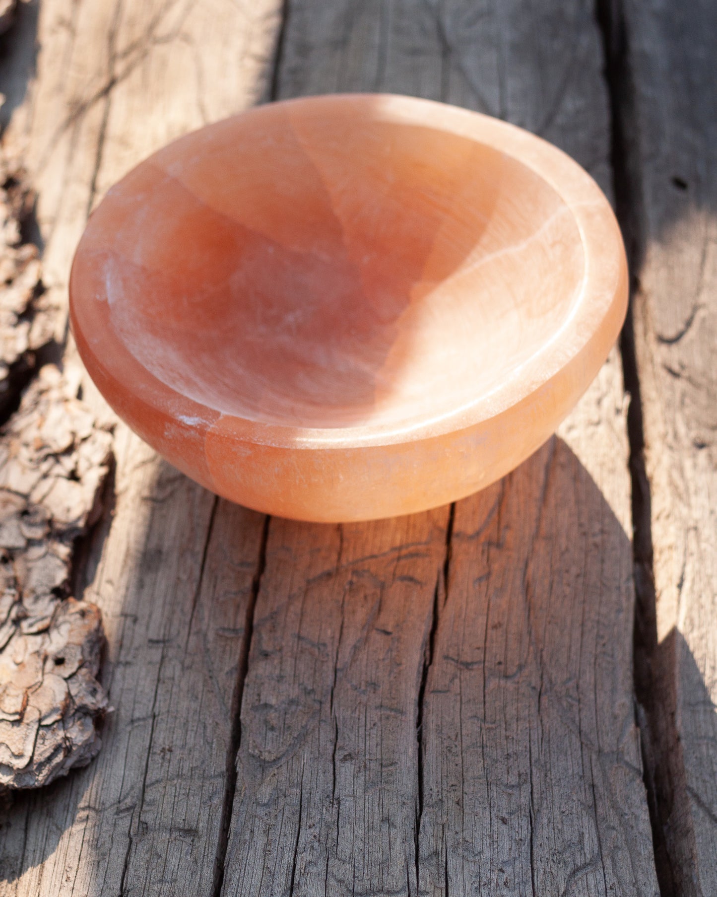 Selenite Charging Bowl - White or Peach